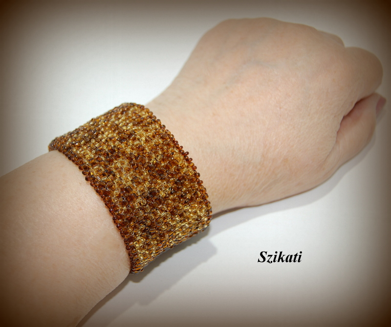 Brown Metal-free Beadwoven Cuff Bracelet, OOAK Beaded High Fashion Jewelry, Women's Accessory, Gift for Her, Unique Beadwork, Seed Bead Art etsy.me/3QBt15h @Etsy által