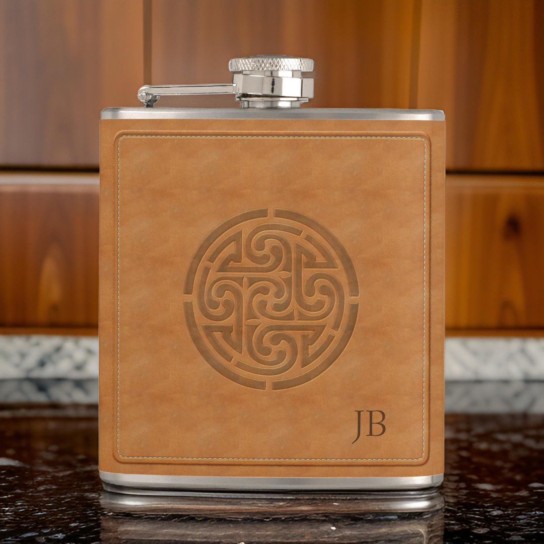Happy #ThirstyThursday! 🎉🥃 Save 15% with code HELLODEALS4U Carved Celtic Knot Simulated Leather Wrapped Hip Flask zazzle.com/carved_celtic_… #zazzle #zazzlemade #flask #liquor #booze #whiskey #vodka #brandy #bourbon #tequila #rum #gin #party #itsmyparty #hipflask #drinkware