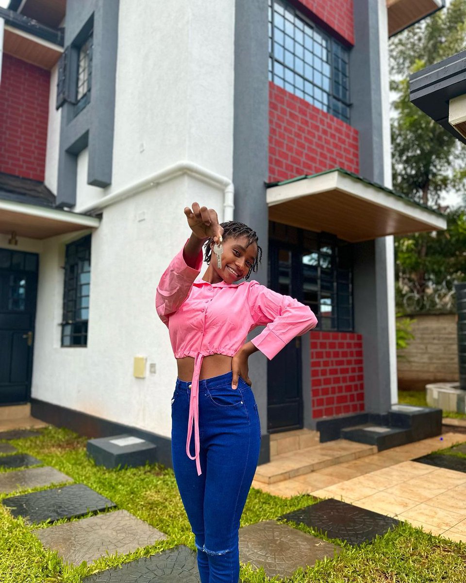 Digital content creator Sheryl Gabriella buys herself a magnificent mansion.Congratulations gal,to many more winnings    
'My very own home sweet home,' she posted.
#atksocial #atktrends #atkliveyourdreams #atkcelebrityculture
#SherylGabriella  
#CelebrityBirthday #celebritynews