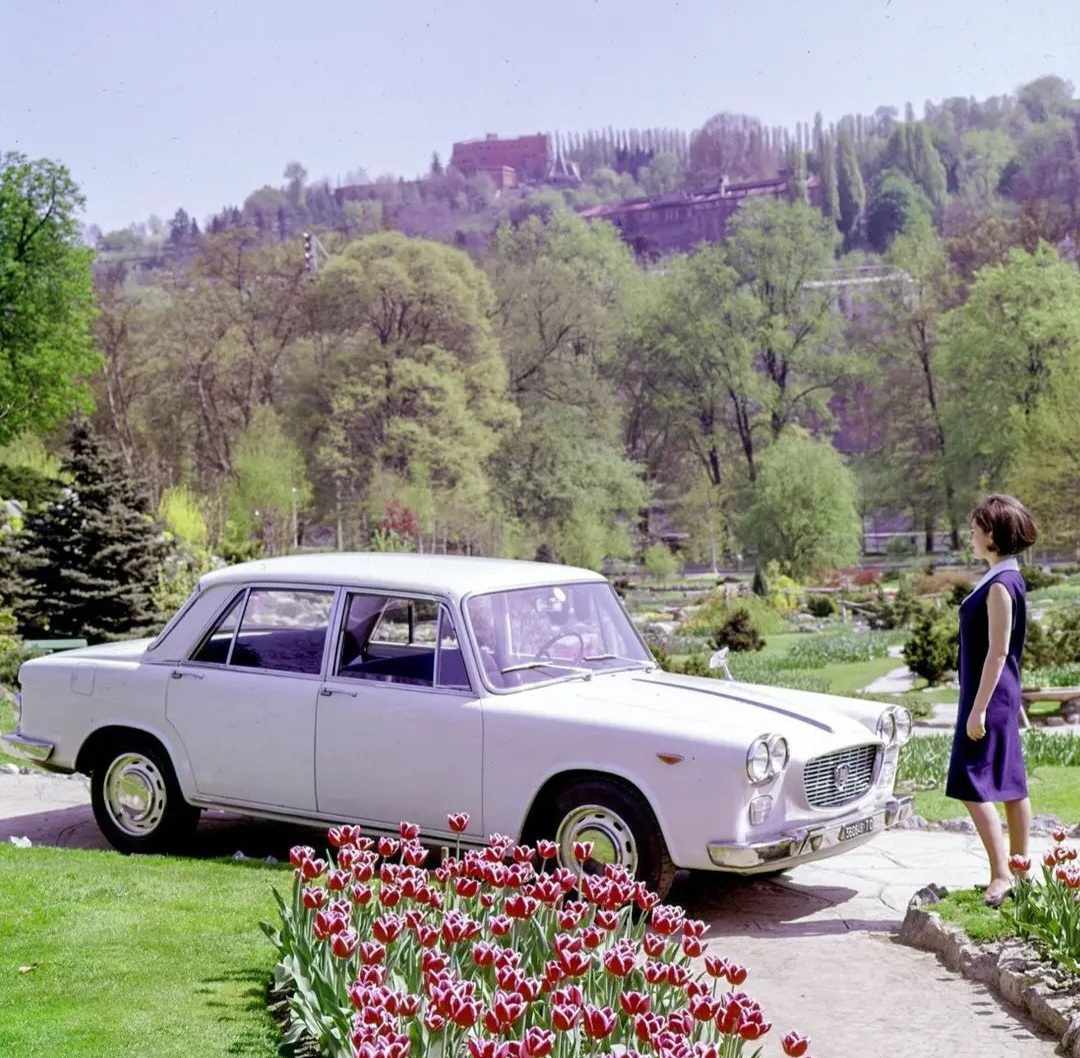 Als échte Westfries houd ik van foto's met tulpen. 😉
#Lancia