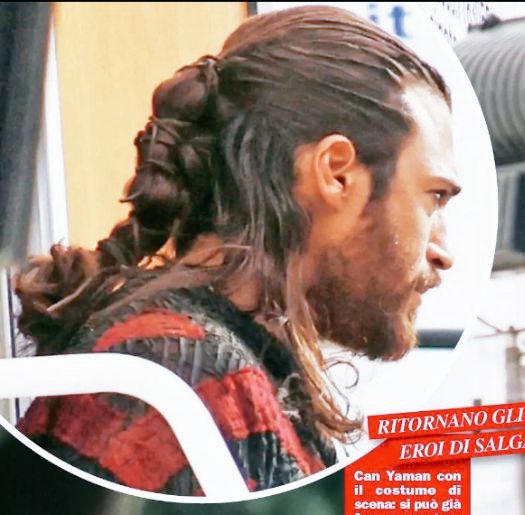 Me gusta cómo lleva el pelo por detrás 🔥 #Sandokan 🐯⚔️🏴‍☠️

#CanYaman

¡Vamos! Seguimos 😎