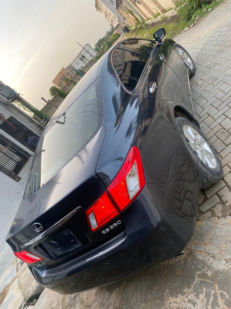 🍁REGISTERED🍁 LEXUS ES 350 Model 2008 Clean Baked 💺Leather Engine-Gear-Ac💯 Good condition Buy-Drive 🏝 Lagos 🏷️ 5.950m ☎️ 08031855810 Follow-Subscribe WhatsApp Channel whatsapp.com/channel/0029Va… Facebook Page facebook.com/Softcars.ng Telegram Channel t.me/softcars_ng