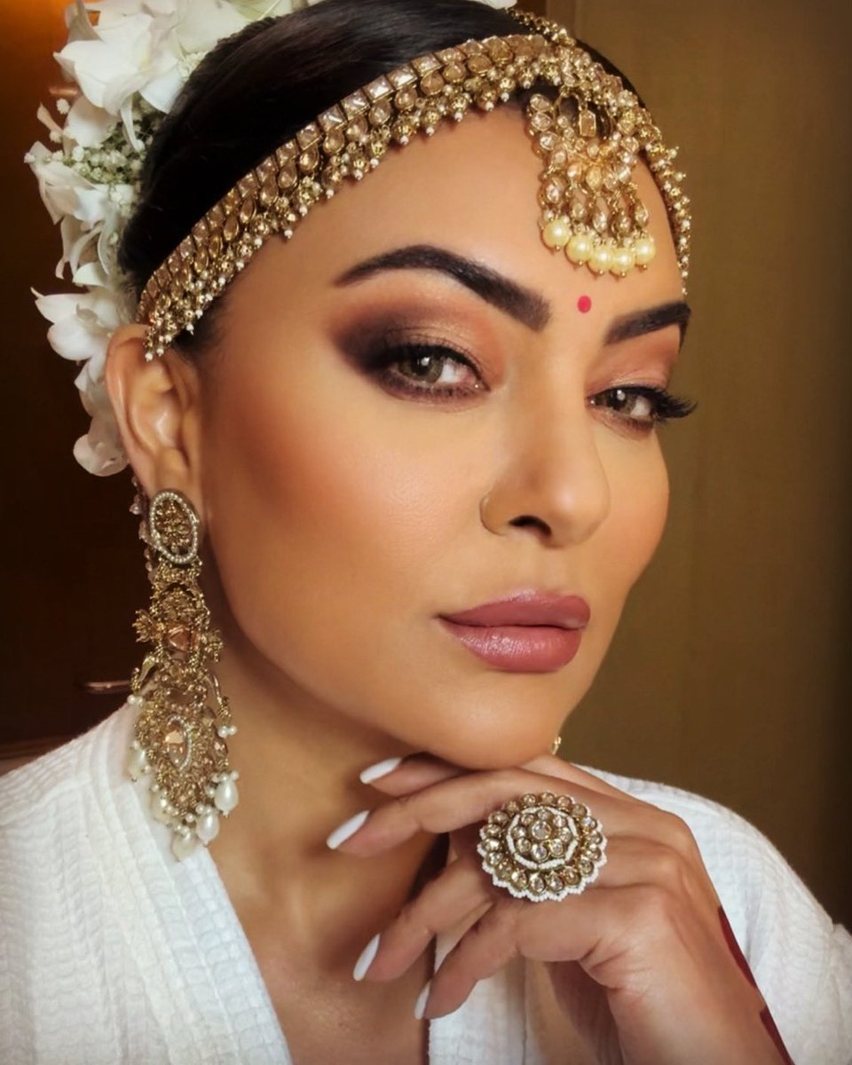 #SushmitaSen ✨️🤌