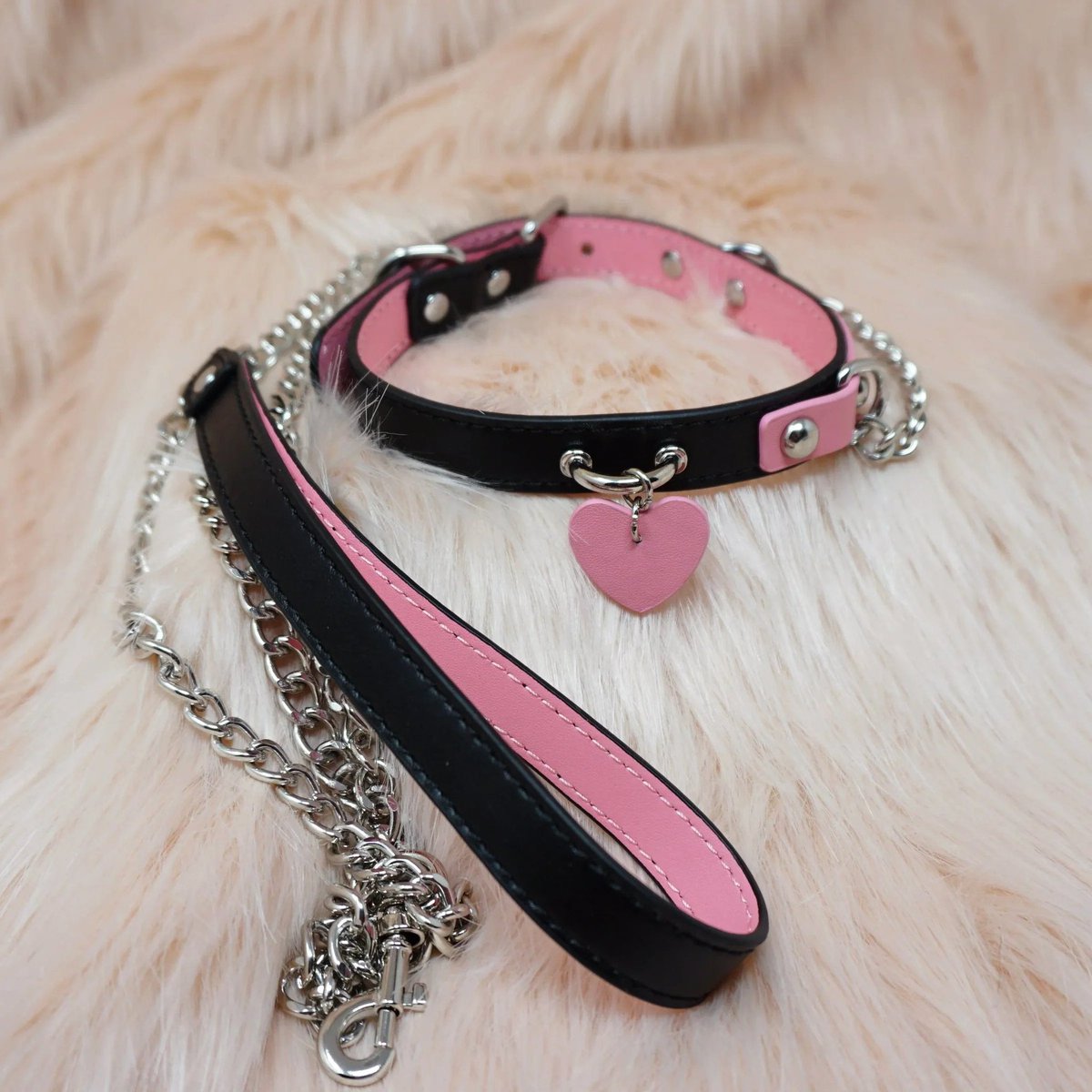 New pink & black collar design 🖤