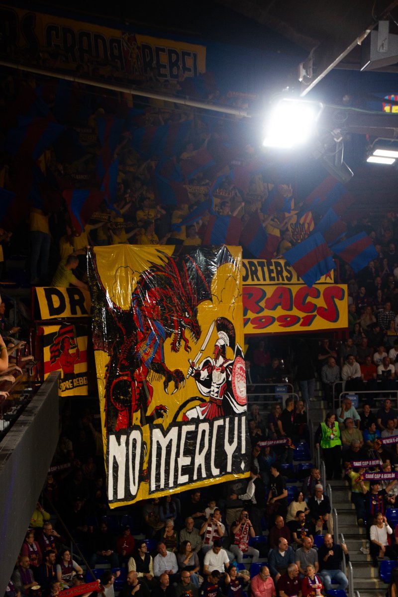 🫡 TORNEM-HI. Avui, el Palau ha d'apretar en tot moment. Sabem què hem de fer, culers. No cal dir gaire més.

🔥 SENSE PIETAT, <a href="/FCBbasket/">Barça Basket</a>