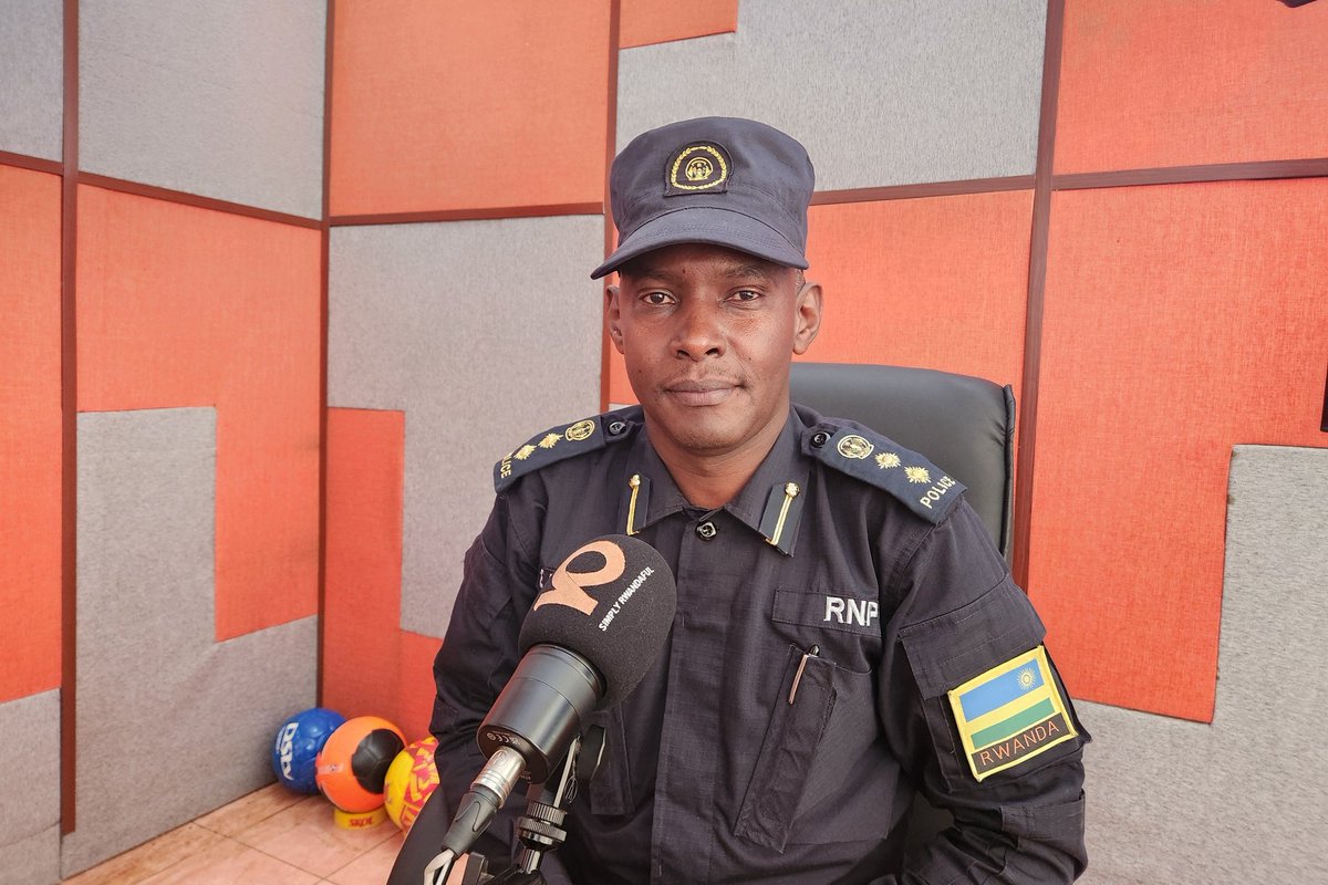 #Zinduka #TsindiraPermi Gukorera uruhushya rwo gutwara ibinyabiziga mu kigo gishya cya polisi mu Busanza. Gahunda iteye ite? Turi kumwe na CSP Emmanuel Hitayezu, Diregiteri w'Ishami ry'Ibizamini. Ni ikihe kibazo/kifuzo umuhezaho? Tuganire!