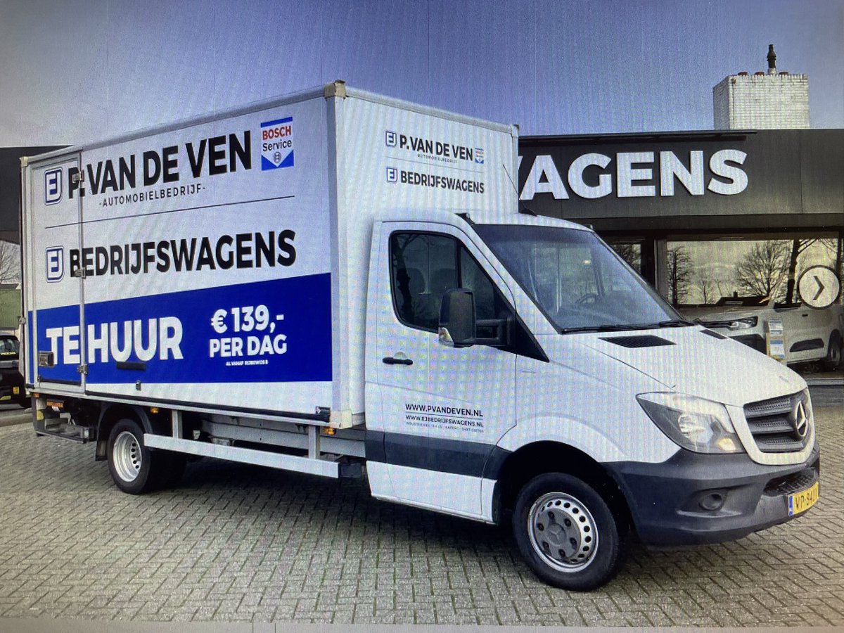 eric_jansen67's tweet photo. Vannacht deze bakwagen gestolen bij Abdijtuinen in Veldhoven. Graag delen en mocht iemand iets zien graag even melden. https://t.co/JtUnEMOXCx
