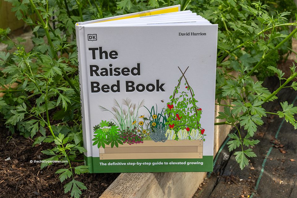 Do you grow in raised beds? I've been learning all about them with a new book (#gifted) by @DavidHurrion It seems there's more to them than just growing veg. You can read my review here: buff.ly/4b6H4bk #gardening @dkbooks