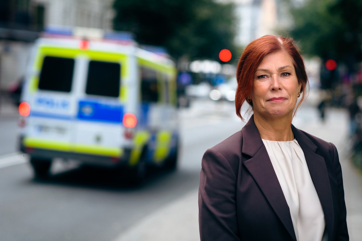 Ordförandeord: "Med tanke på att polisen får allt fler befogenheter och att yrket blir alltmer komplext måste också utbildningen fördjupas och den polisnära forskningen stärkas." polistidningen.se/2024/05/en-ans…