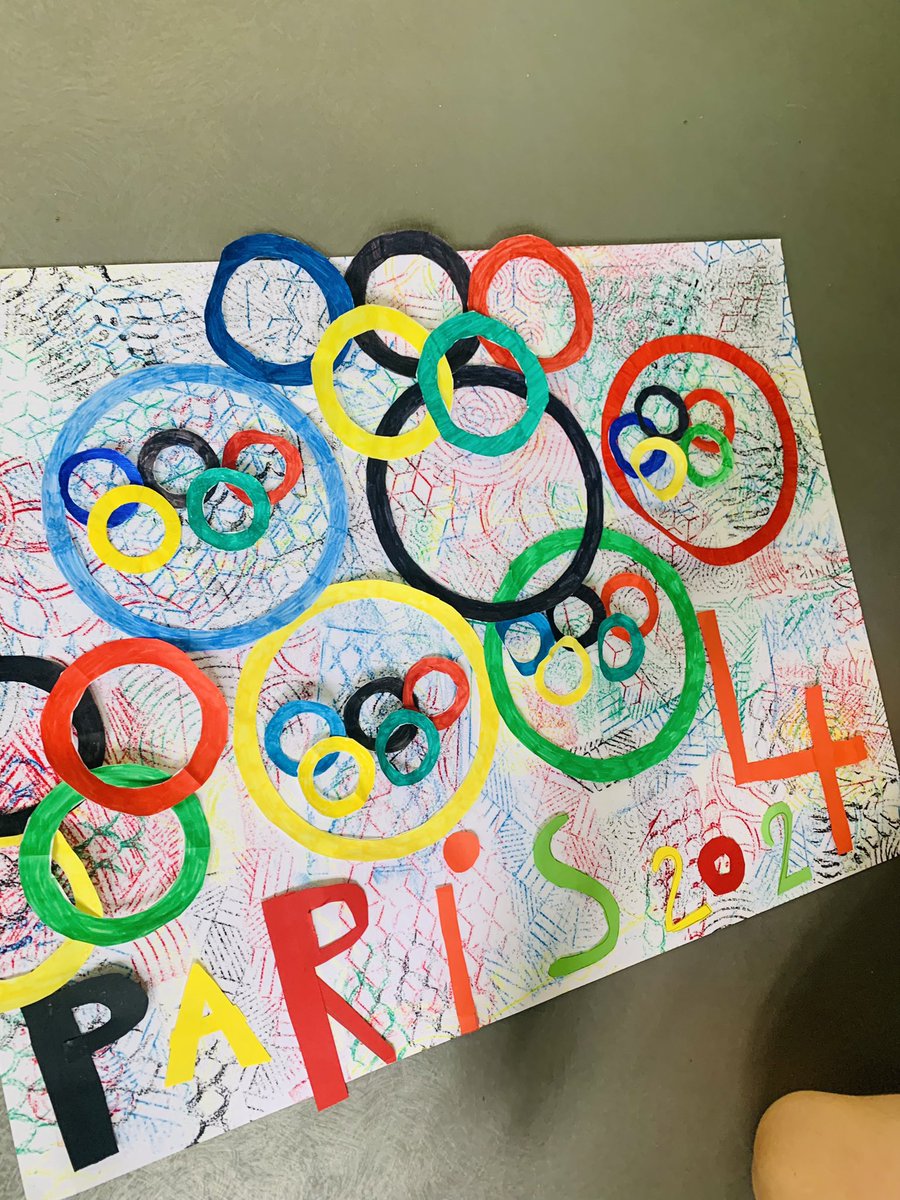 ClairetteVi's tweet photo. @Paris2024 On piétine d’impatience ⚽️🏀🥊🏓🏅🤺🏊‍♀️🌍Nos affiches pour l’événement avancent!Un travail collaboratif entre classes de C2 et C3 de Mélisey, en lien avec l’école de Ternuay!Hâte de découvrir les votres @Annelyse_g1 et les @CE_CMTernuay 💪🏅@IENLuxeuil @sandravaldenair https://t.co/9ZEFIR1NVA