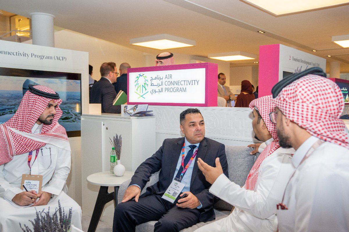 ACP_Saudi's tweet photo. يستعرض برنامج #الربط_الجوي في #سوق_السفر_العربي بمدينة #دبي جهوده في إعادة تشكيل مشهد السفر الجوي بالمملكة. 

نتطلع إلى لقائكم لنستكشف معاً الفرص الواعدة للنمو والشراكات البنّاءة في المملكة. https://t.co/Q0ZOtlr9mb