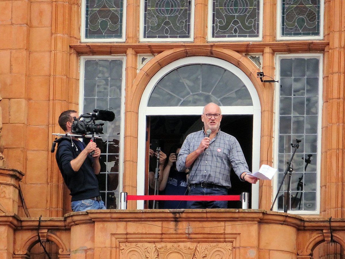 #otd On this day in 1957 (67 y. ago) Eddie Butler, journalist and suporter of Welsh independence, was born in Newport, Wales. 📷 by YesCymru / Llywelyn2000. Eddie Butler at the National March for Welsh Independence in Merthyr Tydfil on 7 Sept. 2019. en.wikipedia.org/wiki/Eddie_But…