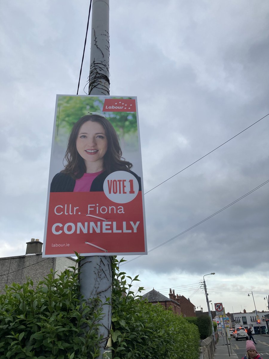 Thanks to all the brilliant @labour postering team out across #DublinBaySouth - lots of posters up for our wonderful #LE24 candidates ⁦@CllrFiConnelly⁩ ⁦⁦@VoteEddie2024⁩ ⁦@ringsendreynol⁩ ⁦@LaceyDermot⁩