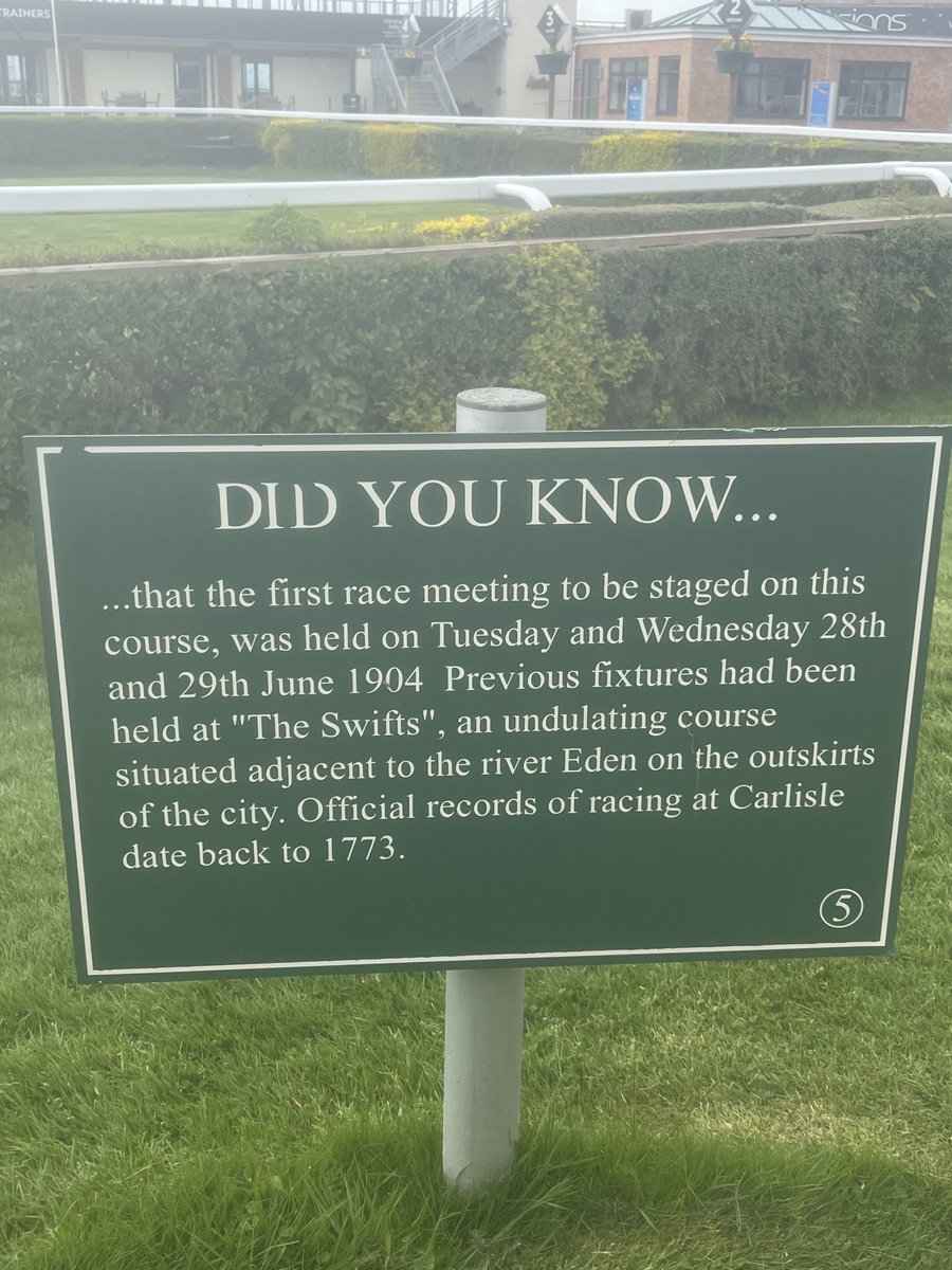 Did you know?🤔 Our Swifts Restaurant is named after the original location of Carlisle Racecourse at the Swifts area of the city, close to the city centre. The course moved locations to its current location in 1904🏇