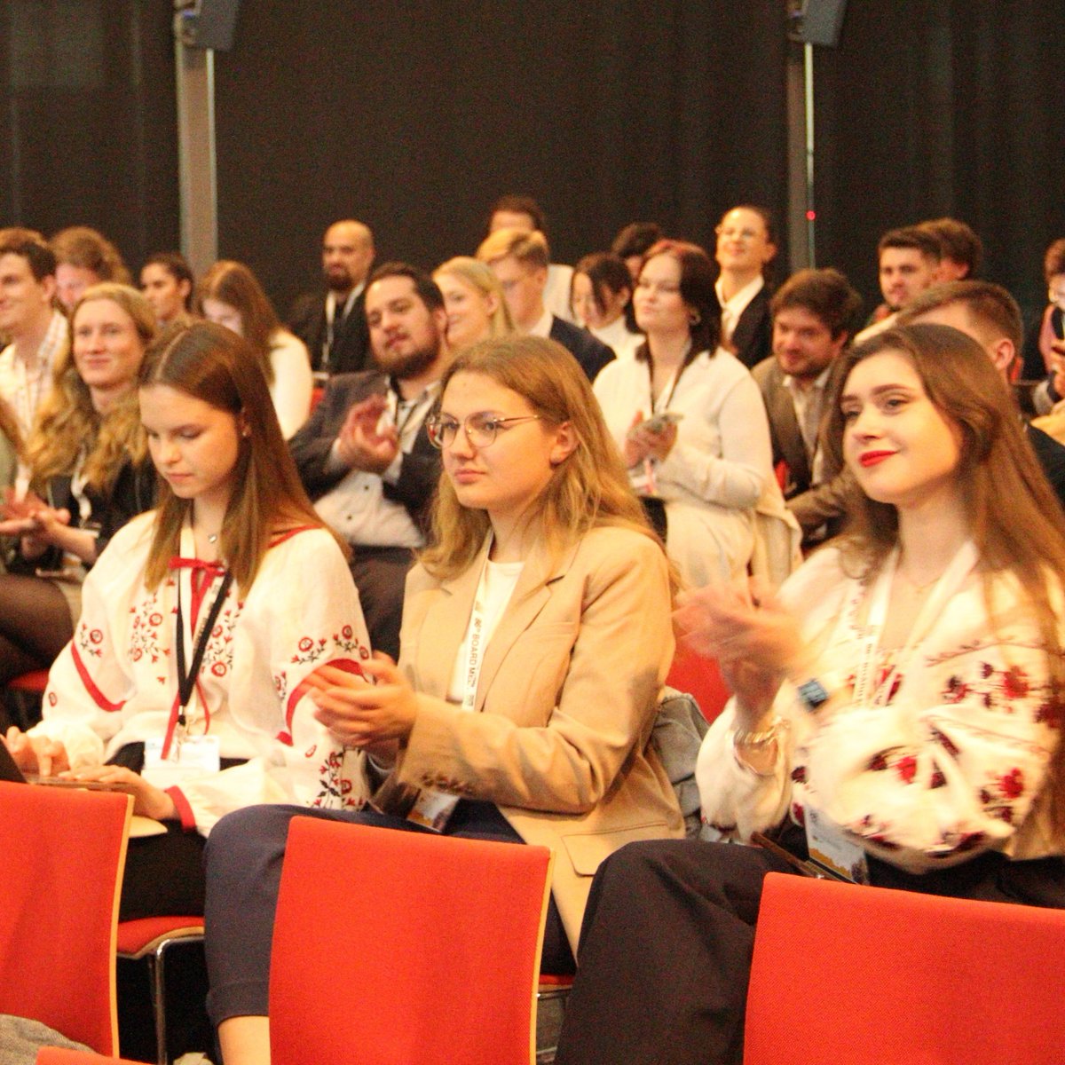 VSS | UNES | USU tweet media