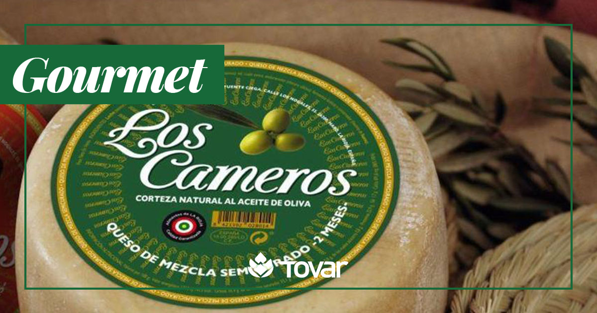 🧀 El queso semicurado de @quesocameros se distingue en el mercado por ser un producto artesano como los de antes.

🔝 Sometido durante su proceso de maduración al desarrollo natural de mohos en corteza y a dos baños de aceite de oliva.

📞 ¡Consulta a tu comercial!