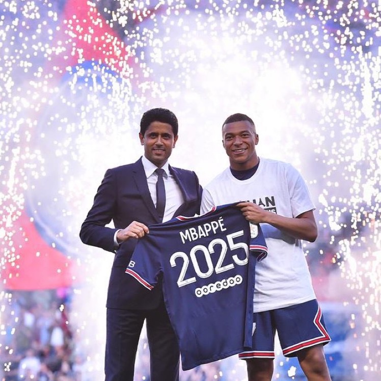 In 2022 Kylian Mbappé wanted to leave PSG. It was the club who decided to retain him.

— @AbdellahBoulma