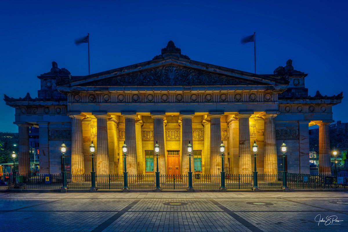 The Scottish National Gallery and the Royal Academy of Scotland at the foot of The Mound, Edinburgh. Both designed by William Henry Playfair (1790–1857), one of Scotland’s foremost architects. The National, as it is known now opened to the public in 1859.