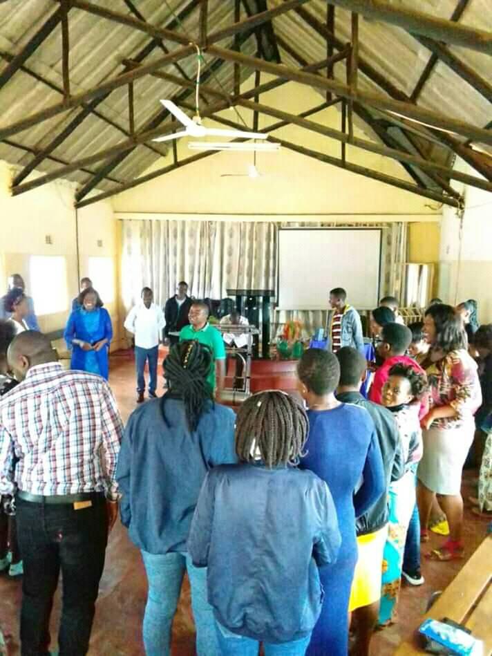 THIS DAY IN ZAMBIAN BAPTIST HISTORY
KITWE— 59 YEARS AGO.

Kwacha Church was started in 1965 by some Bible Way Students who were brought together by Tom Small. In 1968, the church building was completed and dedicated (1968).

Source: Dr. Thomas K. Lumba Snr.