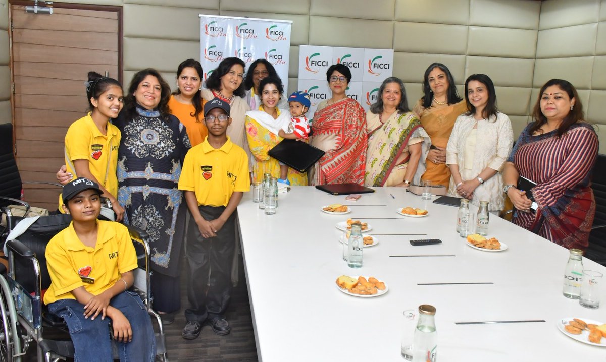 FICCI FLO renews MoU with Mitti Social Initiative Foundation (MSIF), empowering livelihoods through 'Mitti Cafés', managed by specially-abled staff. Read more: shorturl.at/alC27 #womenempowerment #womenentrepreneurship #womenentrepreneurs #FICCI #FICCIFLO