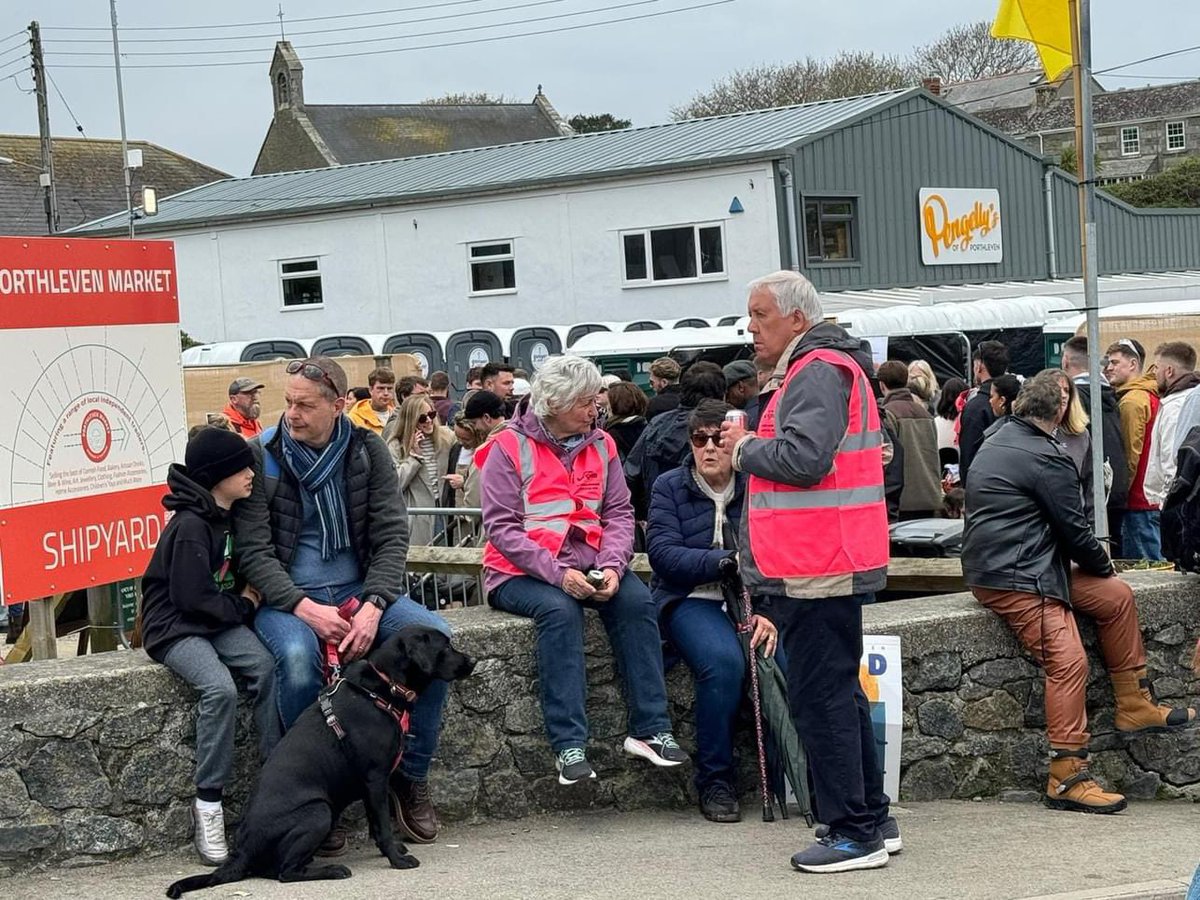 The first Festival Angels team of the year at #Porthleven Food Festival. #JesusLovesFestivals @FestivalAngels South West Baptist Association