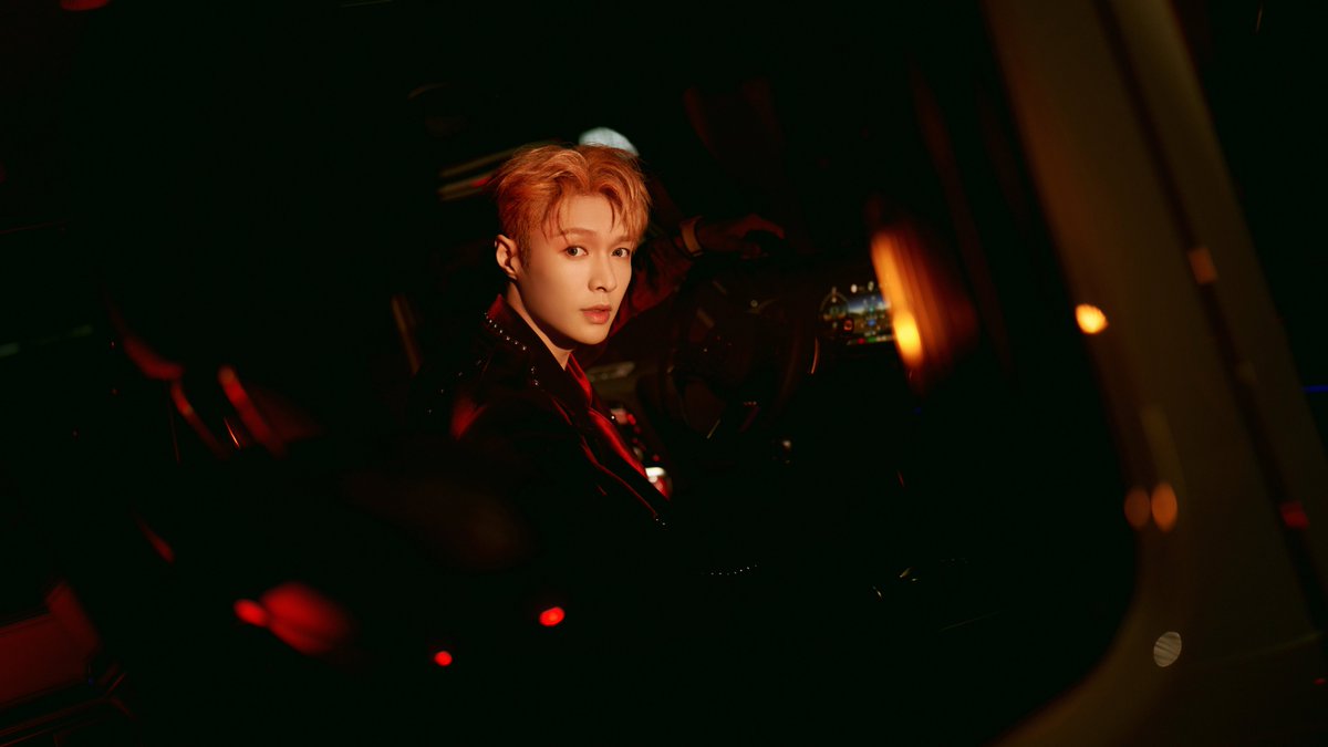 Who wants to go for a ride with #LayZhang #张艺兴 😎

#YOUKU #优酷