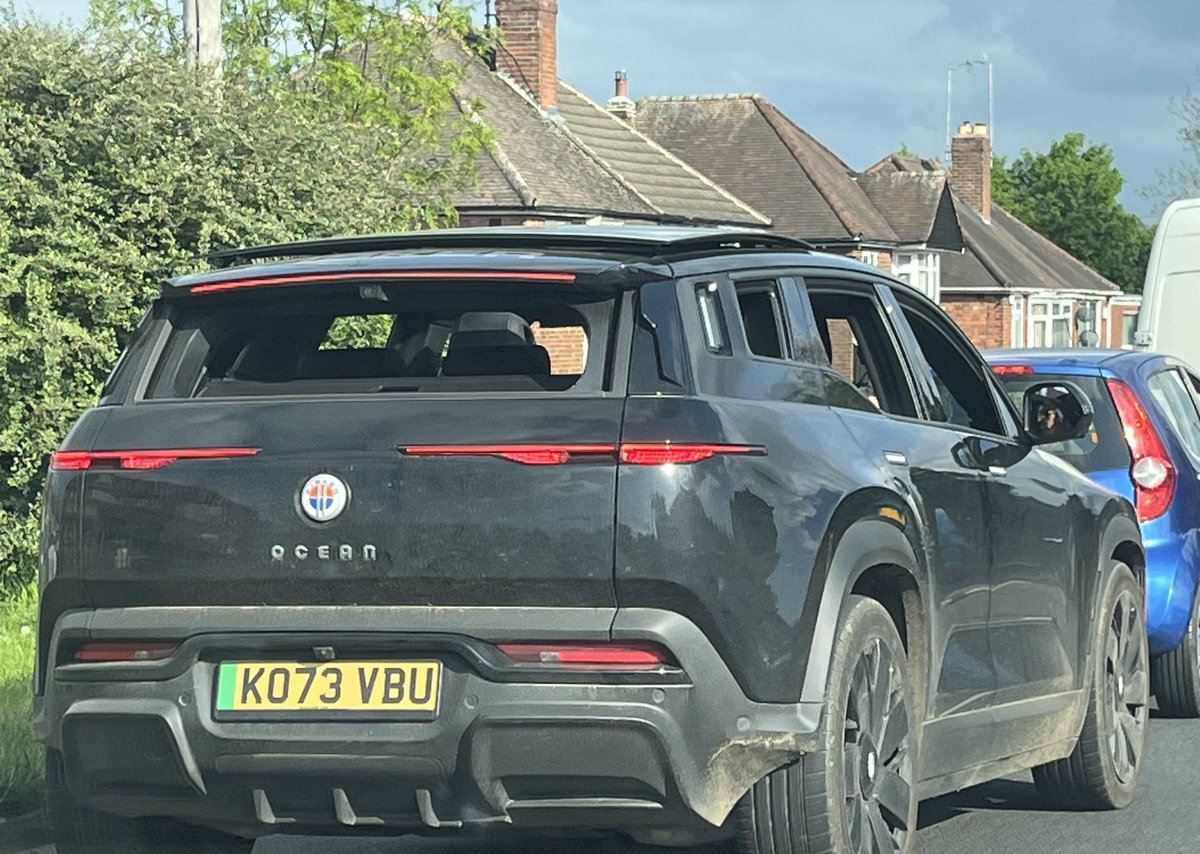 tom550993's tweet image. This drove past me the other day. At one point it seemed like they might become fairly ubiquitous. Now, not so much… #fisker #ocean