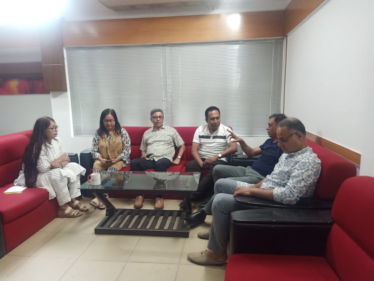IIMCAA's tweet photo. Dhaka - Bangladesh Chapter Meeting | 27 April, 2024 #IIMC #IIMCAA #Connections #Dhaka #Bangladesh 

@znewaz @Rsenkpur @Anmonty | @simratgulati @kalyan0302 @PrasadScribe @sureshvashishth @militarytourism | @biswasanimesh @Deekshasaksena https://t.co/dNY9wMIT2Q