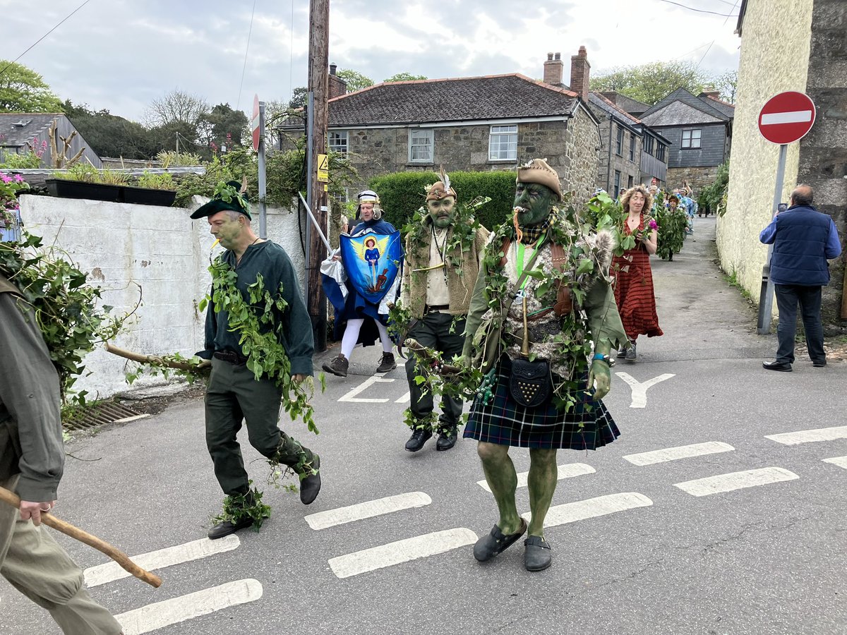 Christine Butler (@cbutlerbbc) on Twitter photo Hal-an-Tow underway #FloraDay #Helston where evil spirits are warned away Summer is welcomed in <a href="/BBCCornwall/">BBC Cornwall</a> Hal-an-Tow underway #FloraDay #Helston where evil spirits are warned away Summer is welcomed in <a href="/BBCCornwall/">BBC Cornwall</a>