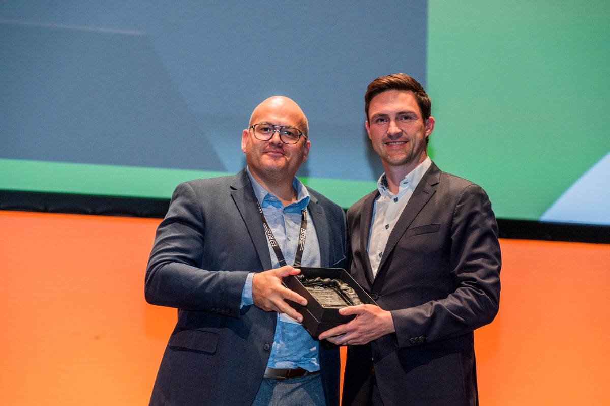 🌟 Congratulations to the awardees! 🏅Interdisciplinary Award Lecture: Anthony Chalmers from the UK 🏅Donal Hollywood Award Lecture: Piet Ost from Belgium Join us in celebrating their remarkable accomplishments and contributions to their fields! #ESTRO24 #radonc