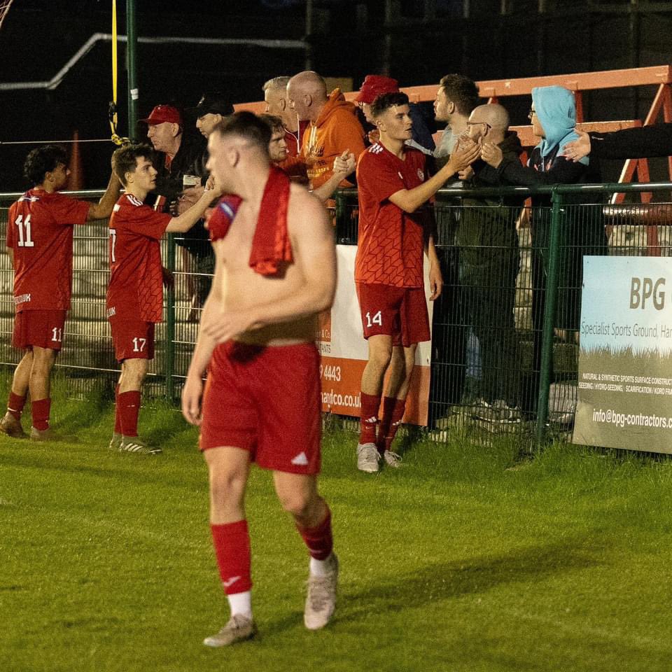 And so our season came to an end last night with a 3-3 draw with Avro. A fantastic season with only 2 league losses all season, narrowly missing out on playoffs and league cup semi finalist. Over 100 turned out for an u21s game. Thanks for your support ❤️ Well done lads 💪👏