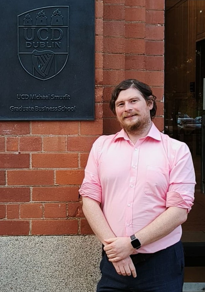 “For anyone considering applying for the Aspire Scholarships, I would point out that while the financial help is invaluable, don't forget about the network it connects you with” - Aspire fellow Luke Byrne @Lukezo. Learn more and apply: eu1.hubs.ly/H08_nj80 #SmurfitScholarships