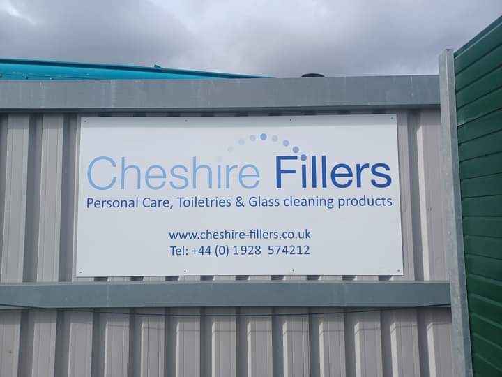 🟡🟢 | *Wednesday sponsor feature* Runcorn based @cheshirefillers is a liquid blending, mixing, filling & packing company, operating mainly, although not exclusively, in the cosmetics, toiletries & personal care arenas. Many thanks to the owner & Linnets season ticket holder,…
