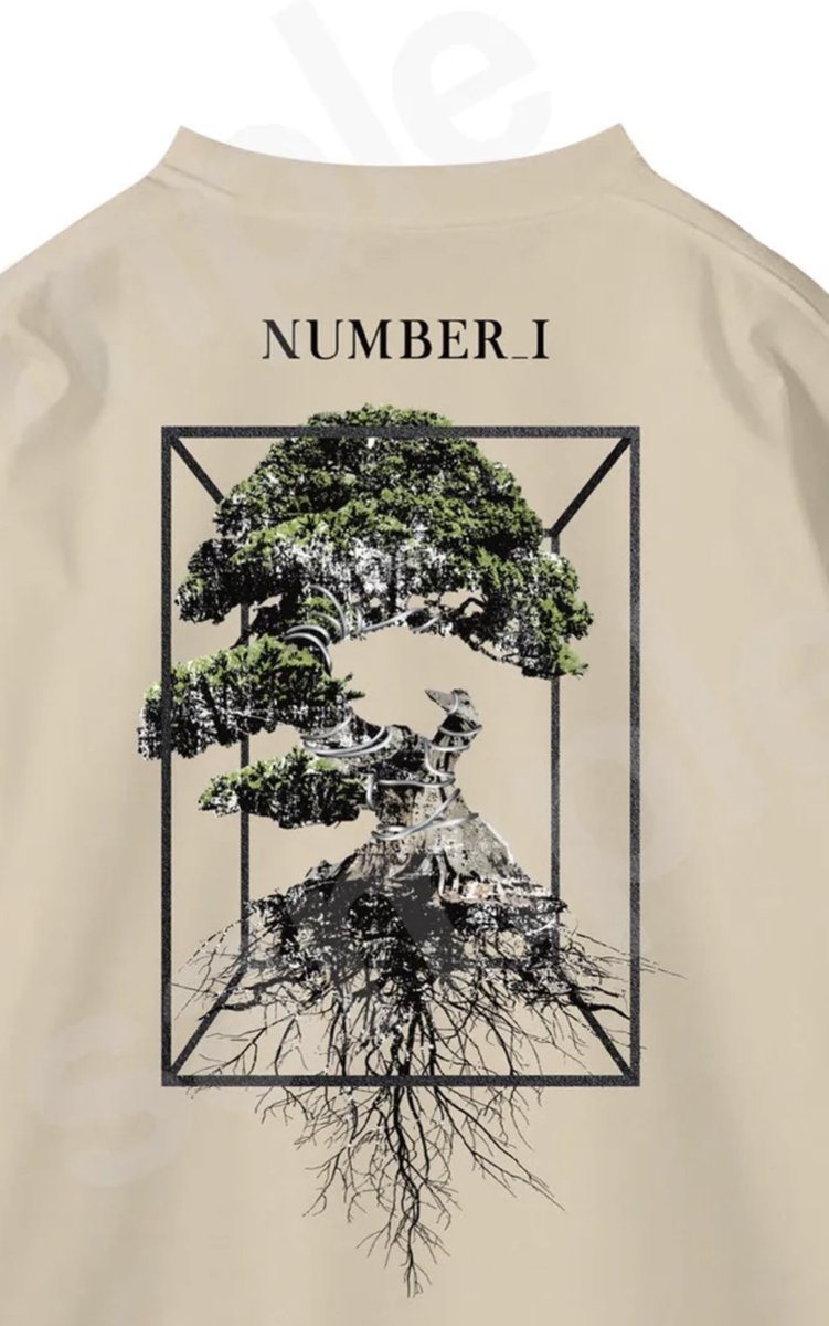 え？匂わせしてたのかーーーー😳😳😳

有明のTシャツのデザインが松の盆栽！
インライで写真集並のあの中からこの１枚をチョイスしてるし！！😆
てことは、やっぱりアルバム引っ提げてツアーするでしょこれ！！😆
って思う事にした！
#Number_i
#Number_iグッズ