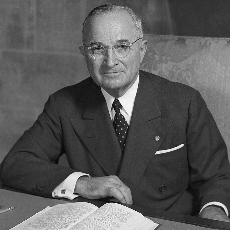 'My choice early in life was either to be a piano player in a whorehouse or a politician. To tell the truth, there's hardly a difference.' -- 33rd POTUS (1945-53) #HarrySTruman, born OTD in Lamar, MO (1884-1972). Staged a stunning upset victory in the 1948 presidential election.