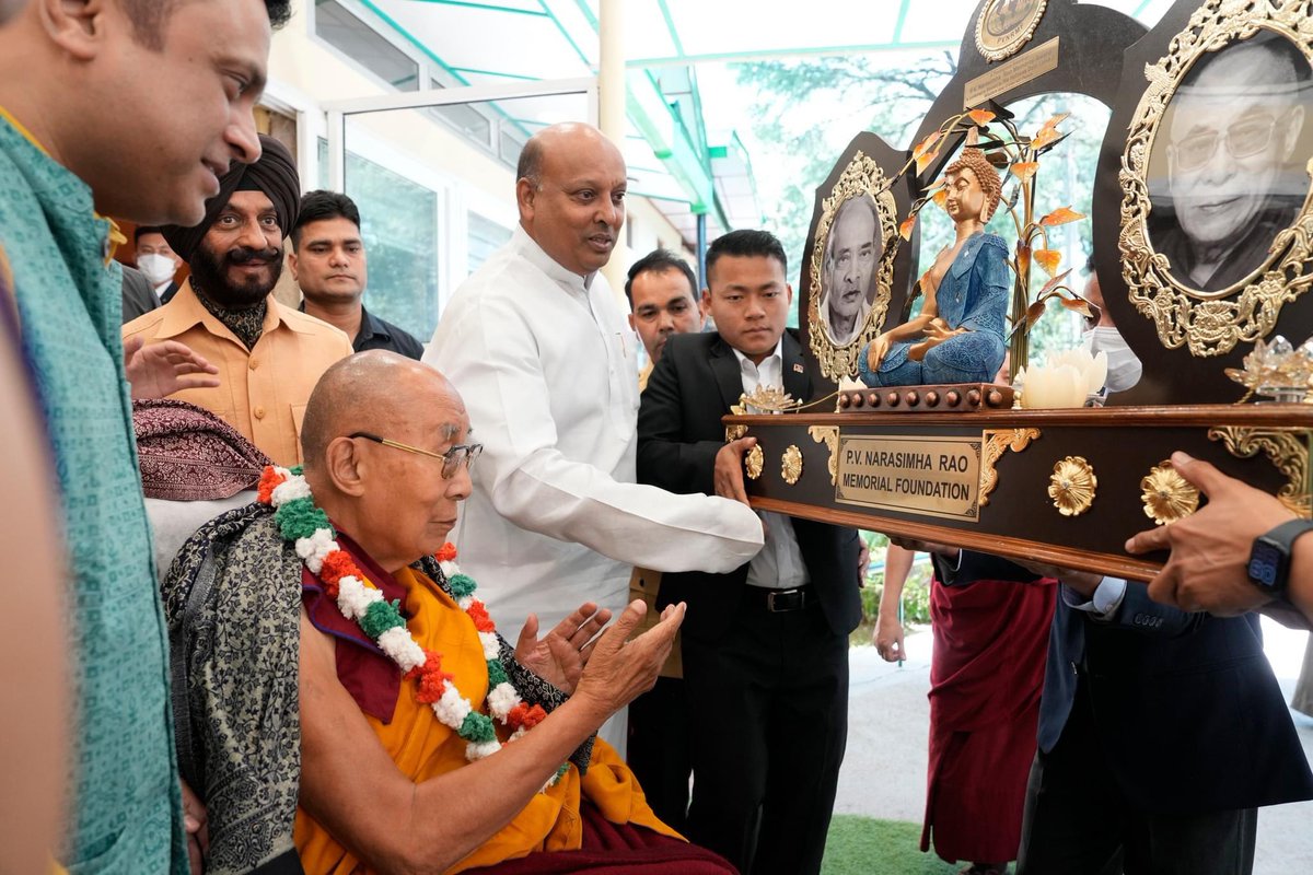 On 8 May 2024, His Holiness the 14th Dalai Lama received the P.V. Narasimha Rao Memorial Award at his residence in Dharamshala. 1/2