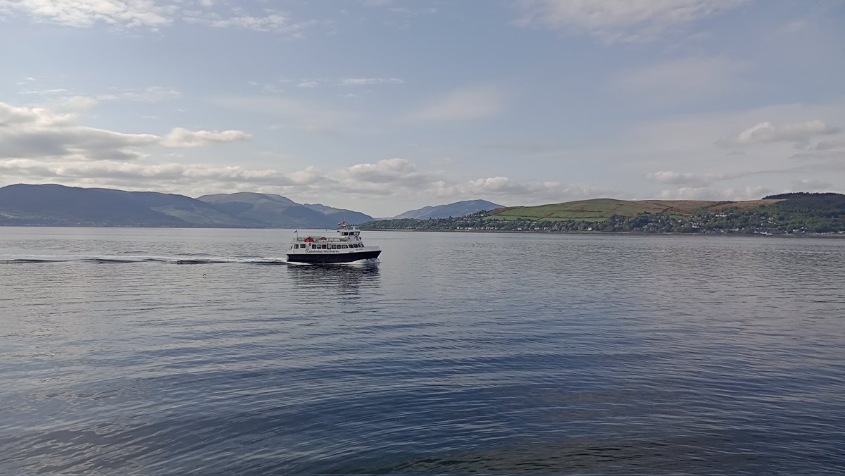 LearnerWcs's tweet photo. Wee selection from last night - such a beautiful evening #AliCat #kayakers #Strone #Blairmore #Ardentinny https://t.co/4LhUqZJBDK