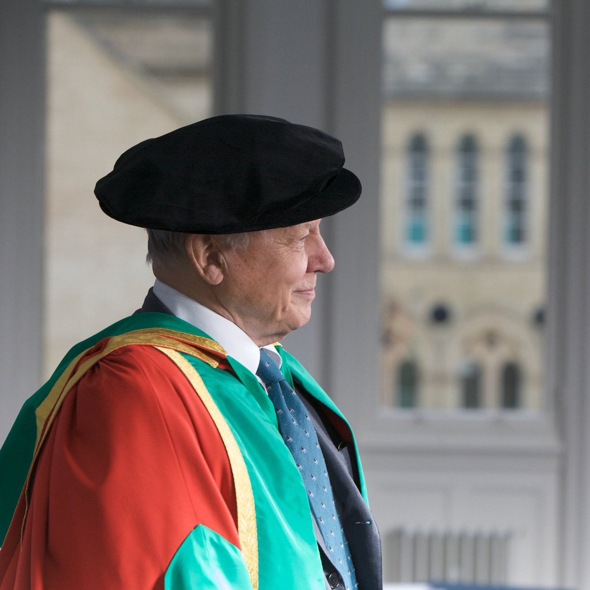 Happy 98th birthday to Sir David Attenborough! 🎂 He received an honorary degree from NTU in 2010 for his outstanding contribution to public awareness and understanding about life on Earth. #ProudToBeNTU