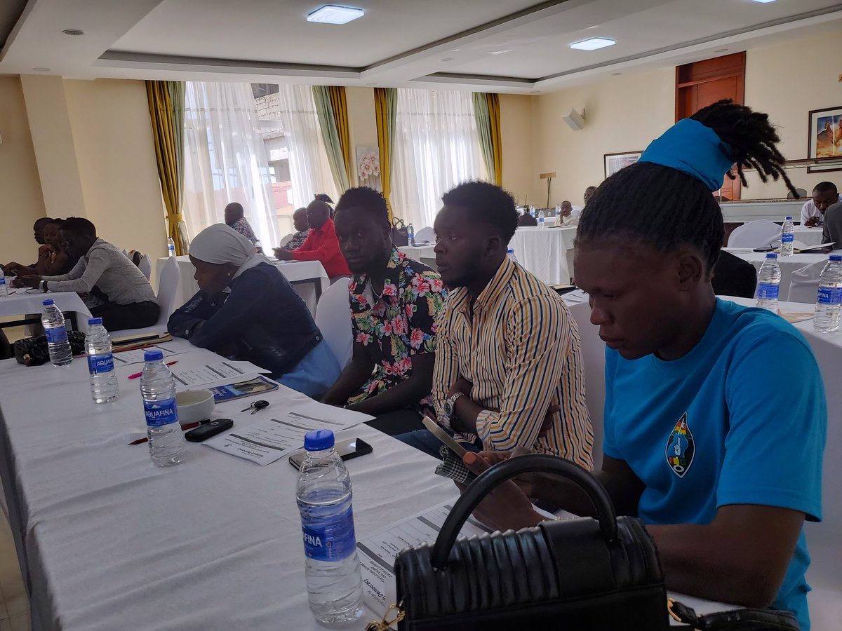 We are currently holding a regional dialogue on electoral reforms and youth electoral roadmap at Hotel Le' Confidentiel-Arua City @NimdUganda @UgandaEC @AYDLinkUg @KasUganda @NRMOnline @FDCOfficial1 @JeemaYouth @DPSecretariat1 @UpfyaOrg @PEOPLESPROGRES5