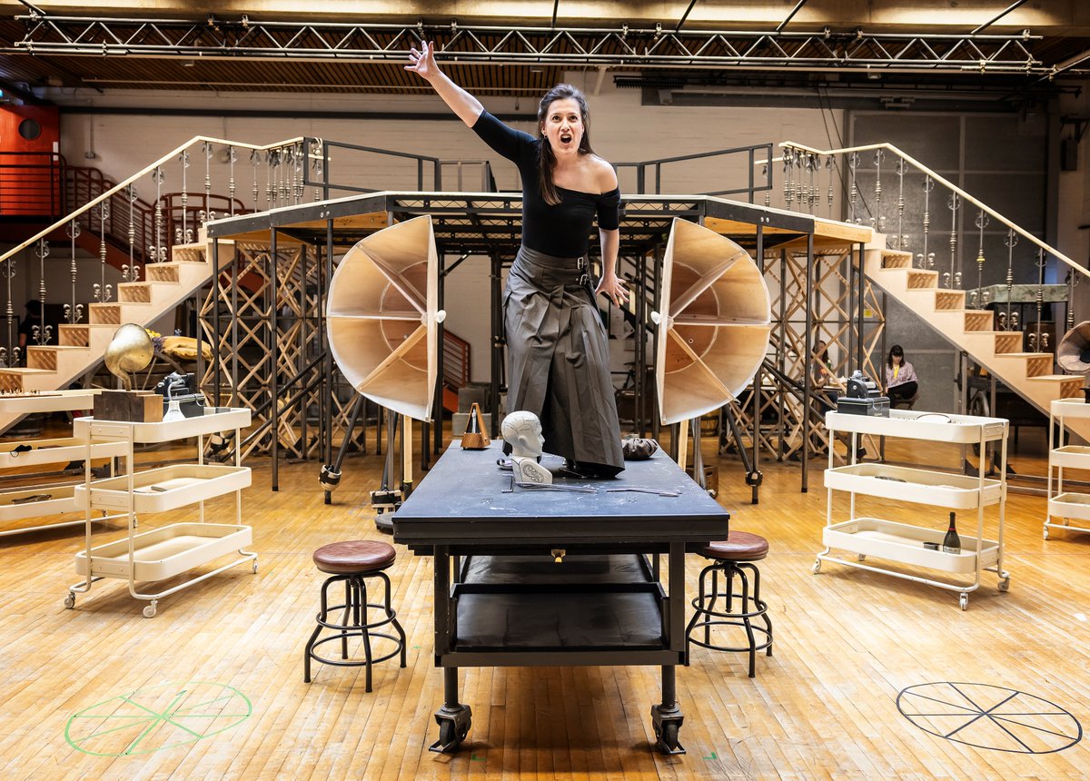 Leeds Playhouse tweet media