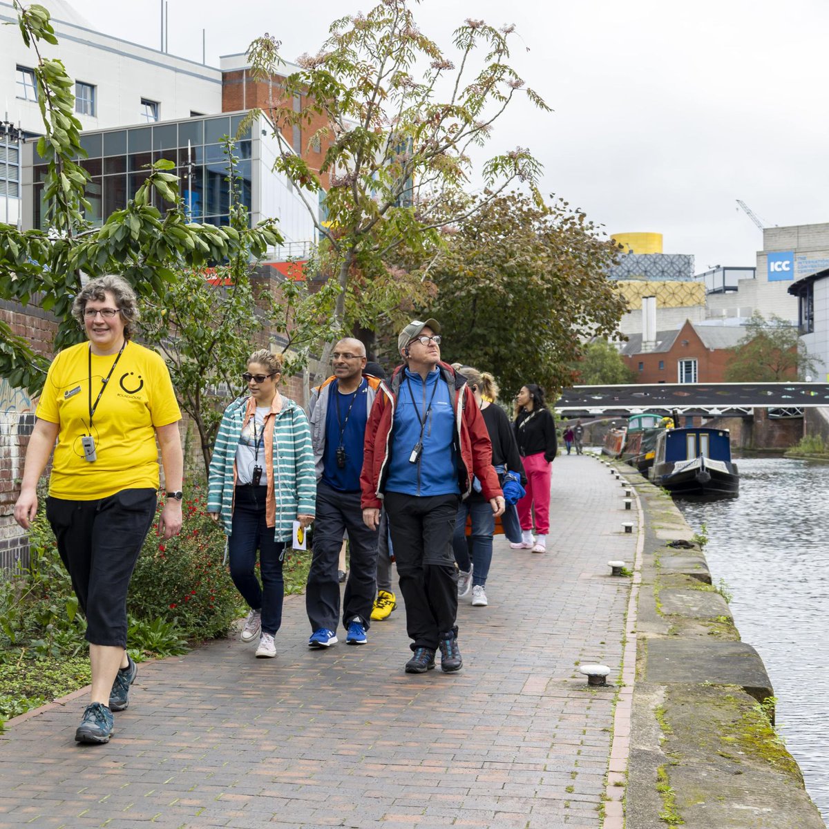 A present from us to you! Join us on Sunday 12th May for a walking tour of Birmingham's canal loops for just £5. This is the only time this tour will be this price all year, join us as part of our Birthday Weekend! Book here: roundhousebirmingham.org.uk/product/birthd… #SeeTheCityDifferently