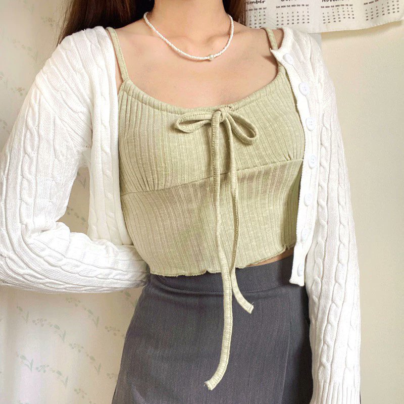 ctbIue's tweet image. pretty cardigan 

a thread