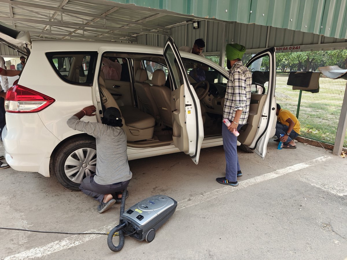 स्वच्छ्तापखवाड़ा , दिन -6, स्वच्छ वाहन, संगठन के सभी वाहनों की उच्च स्तर पर सफाई। @CSIR_IND
