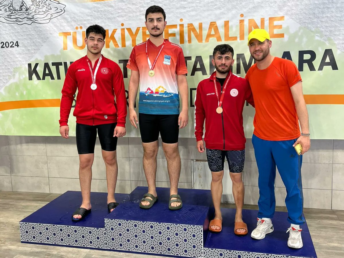 📍 Tebrikler Furkan Şahin KYGM (Kredi Yurtlar Genel Müdürlüğü) Yüzme Türkiye Şampiyonasında rakiplerini eleyerek Türkiye 3.sü olan öğrencimiz Furkan Şahin'i tebrik ederiz. @gencliksporbak @oa_bak
