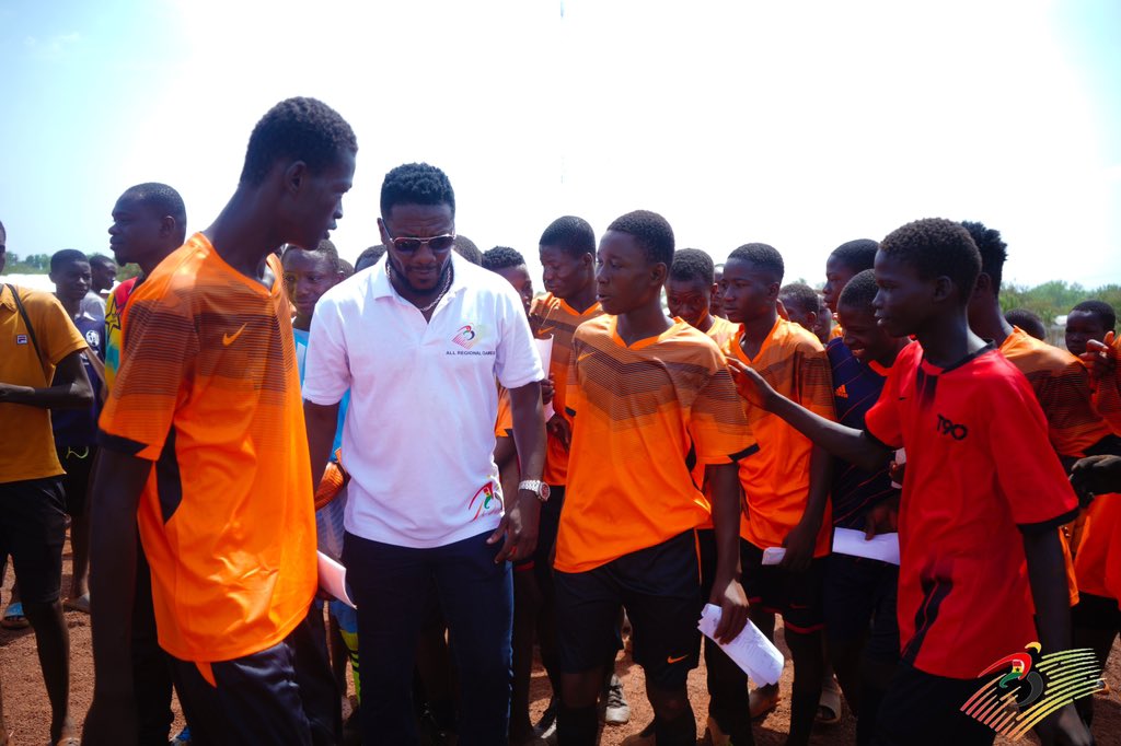 Our team visited local game centers to connect with aspiring athletes and spread the word about the ARG. This life-changing initiative offers a platform to showcase your talent and chase your dreams. #allregionalgames #torchrelay #sportsinghana #football #boxing