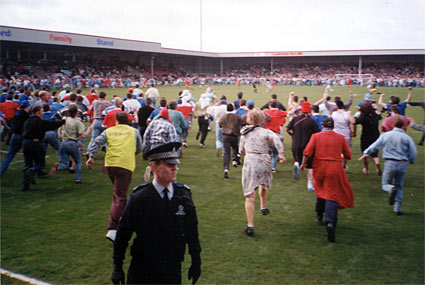 Bluebirds Past tweet media
