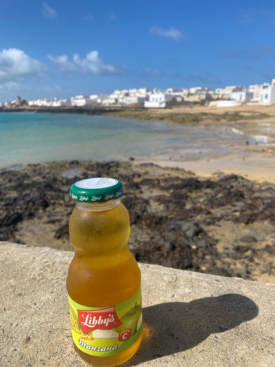 Hoy desde  La Graciosa. 😍🍏
Enamorados de nuestra isla chinija 🫶🤍💙💛
@elaboradoaqui