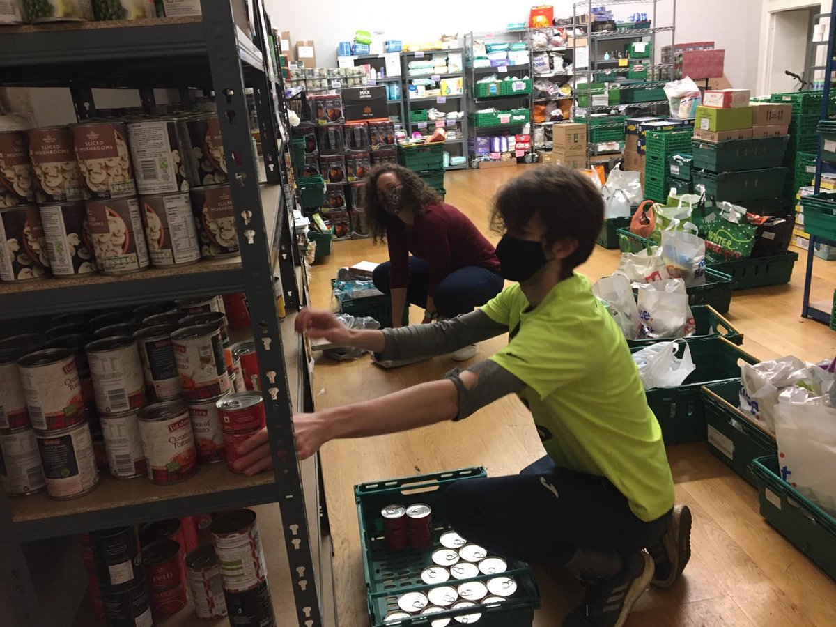 oxfordmutualaid's tweet photo. If you are confident on the phone &amp; can spare 30 mins - 1 hour per week to make/answer calls, you'd be perfect for our #DeliveryTeam. Find out more at https://t.co/CwlNc7yMLW https://t.co/Xhcj1Wwzwz