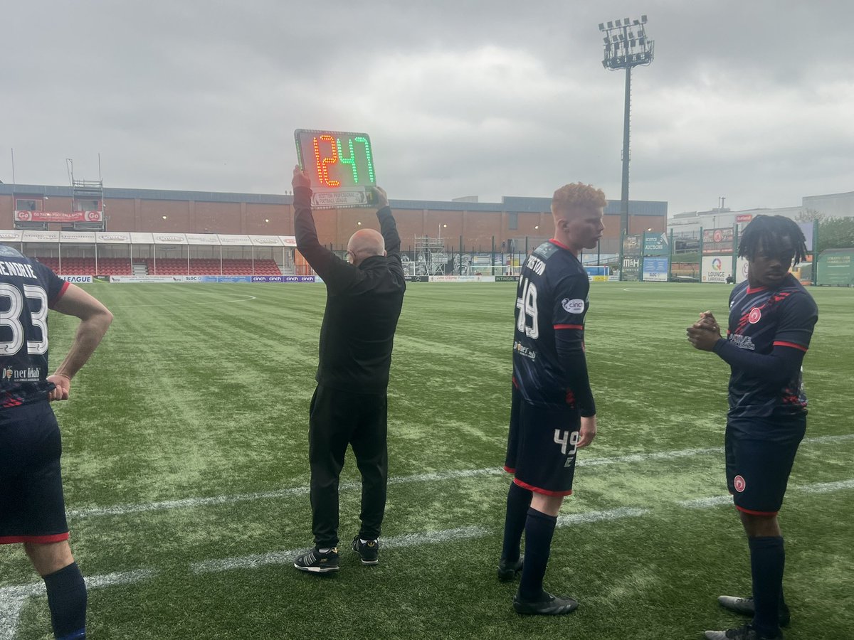 Congratulations to Gravine Kalala @SClassof2024 who made his first debut for Hamilton Accies @acciesfc at the weekend. Wishing you every success for the future.👏👍⚽️