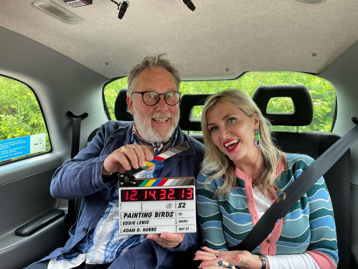 nancy_sorrell's tweet image. Painting Birds, series 2 starts today on Sky arts and Freeview at 9pm. First show features peregrine falcons in London with @Justinhawkins and @maryamccartney
#paintingbirdswithjimandnancymoir
@RocioC
@JamesMoir10
